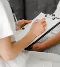 нарколог на дому с пациентом
