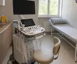 аппарат узи в кабинете для ультразвуковой диагностики